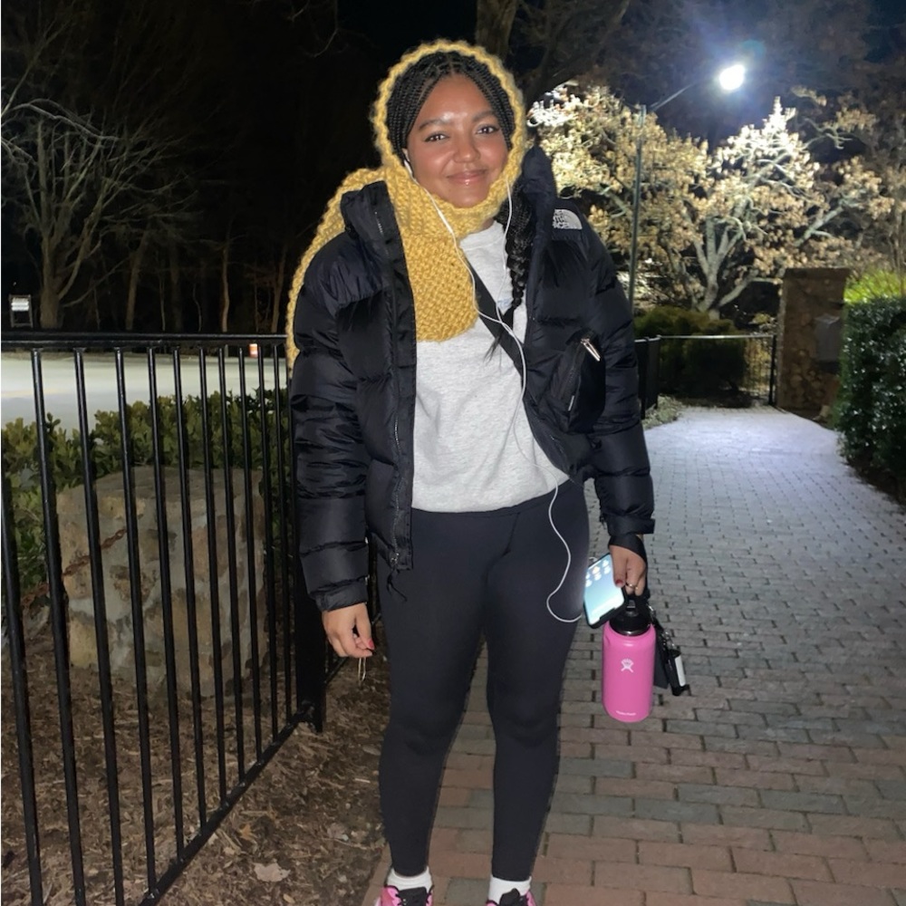 Meet your Posher, Nadia